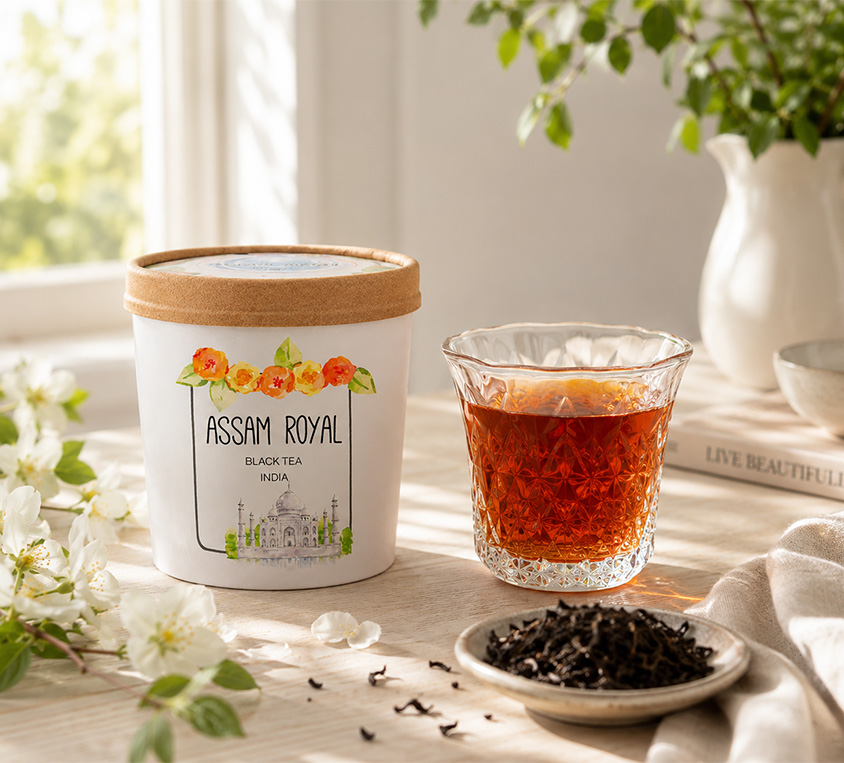 Assam Royal Leo Tea – elegancka puszka, doypack i kubek prezentowy
